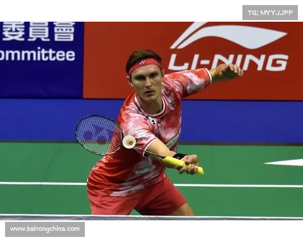 安赛龙在香港公开赛反手抽球精准得分精彩瞬间展现技术风采