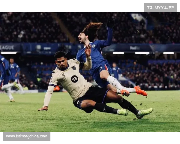 巴萨防守关键时刻的表现与策略分析 巴萨防守关键时刻的表现与策略分析