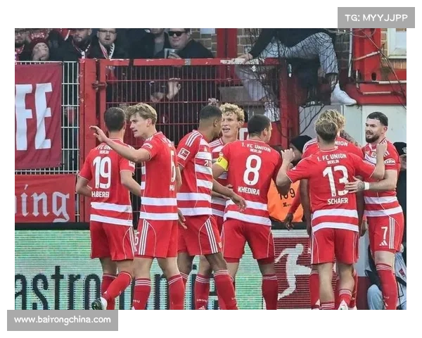 德甲新兴势力崛起 拜仁王朝能否被撼动?