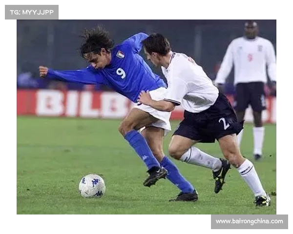 提升曼联实力的七个关键策略分析与实施路径